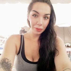 Meet your Posher, Nikkilynne